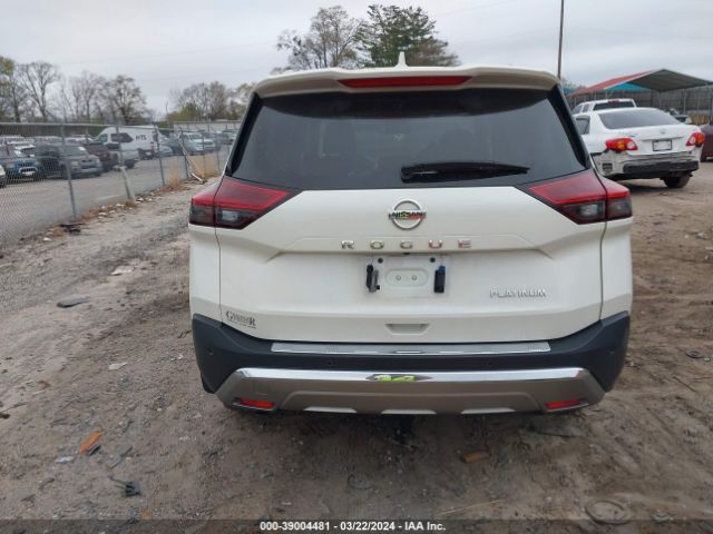 JN8AT3DC8MW107306 Nissan Rogue Platinum Fwd