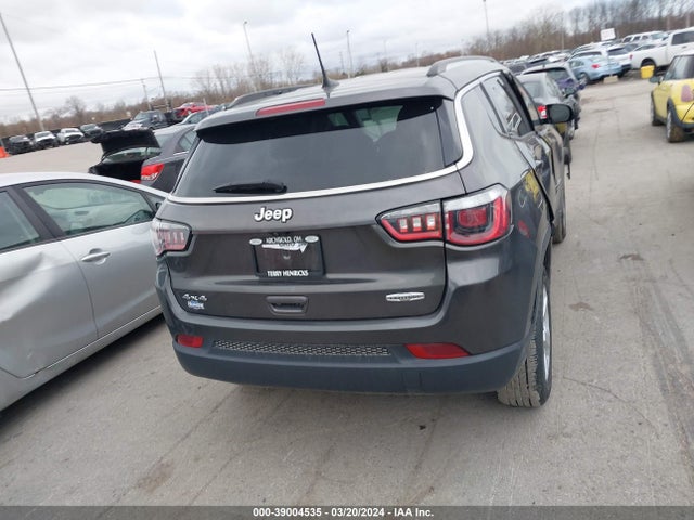 Jeep Compass Latitude 4x4 2019 3C4NJDBB7KT659207 Image 16