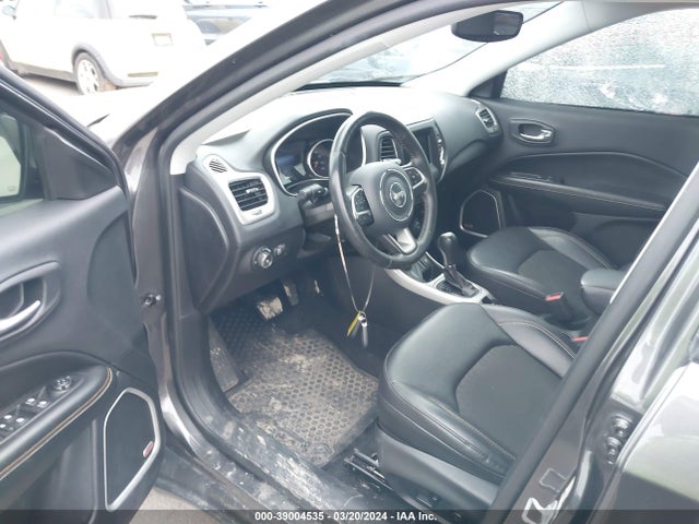 Jeep Compass Latitude 4x4 2019 3C4NJDBB7KT659207 Image 5