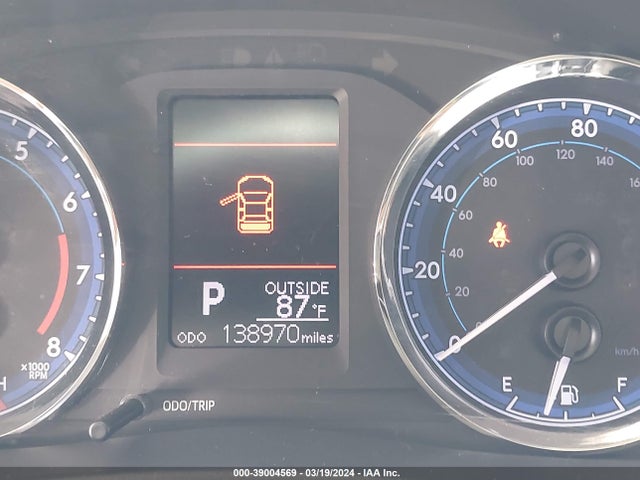 Toyota COROLLA LE 2018 2T1BURHE0JC033265 Image 7