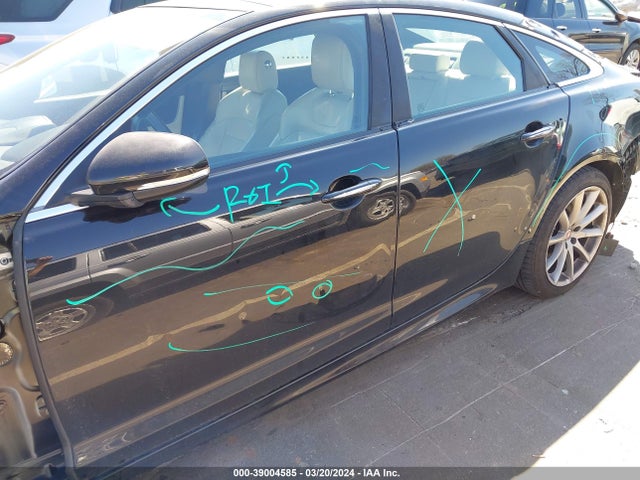 2015 JAGUAR XJ SAJWA1CZ6F8V83645 Photo 5