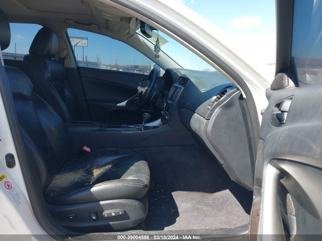 Продаж на аукціоні авто 2010 Lexus Is 350, vin: JTHBE5C2XA5025107, номер лоту: 39004586