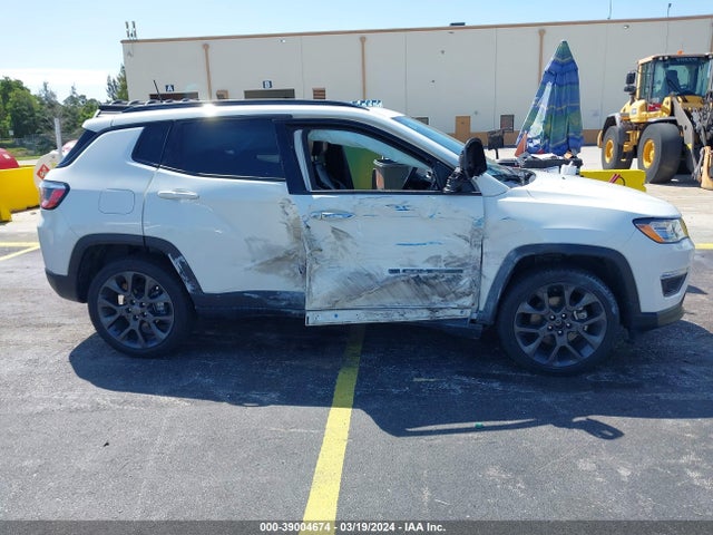 3C4NJCEB7MT597431 Jeep Compass 80th Anniversary Fwd