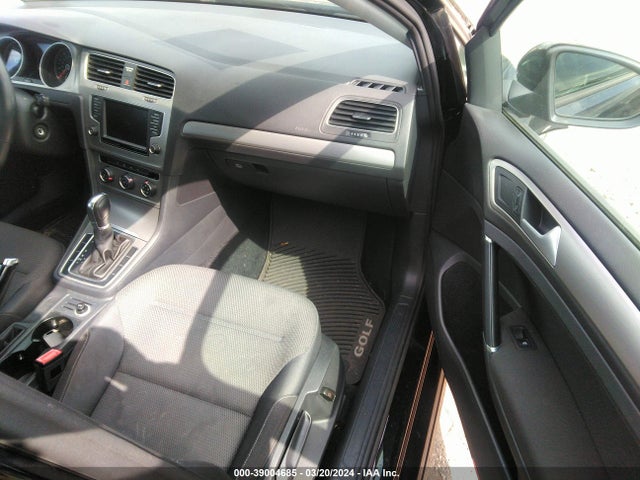 3VW217AU7GM029189 Volkswagen Golf Tsi S 4-door