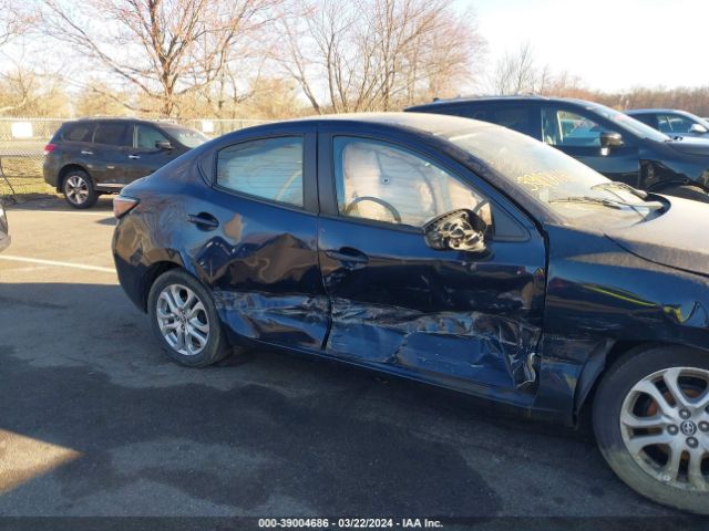 3MYDLBZV7GY127249 Scion IA