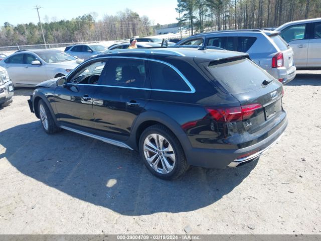2020 AUDI A4 ALLROAD WA17NAF4XLA025352 Photo 2