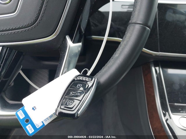 Audi A8 L 55 2019 WAU8DAF89KN009664 Image 11