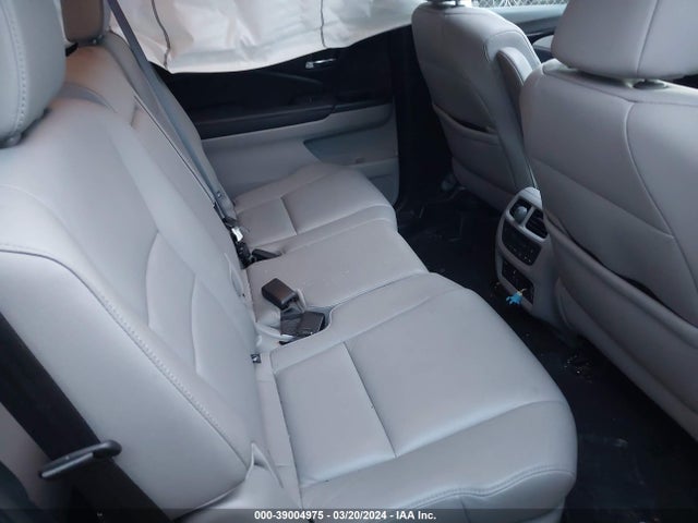 Honda Pilot Touring 2019 5FNYF6H99KB011851 Image 8