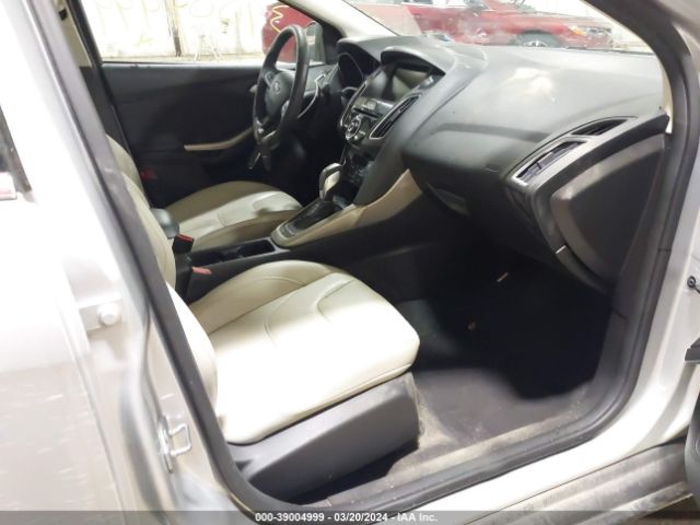 1FADP3J24JL314643 Ford Focus Titanium