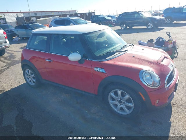 2010 MINI COOPER S WMWMF7C52ATW89925 Photo 0