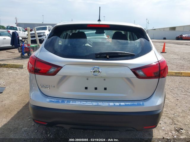 JN1BJ1CP9HW019744 Nissan Rogue Sport S