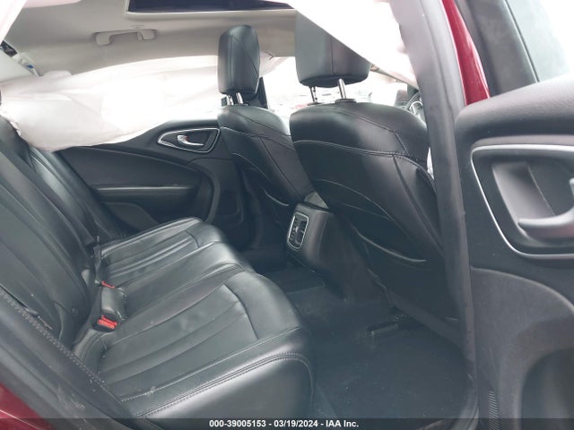Chrysler 200 C 2015 1C3CCCCB7FN760199 Image 8