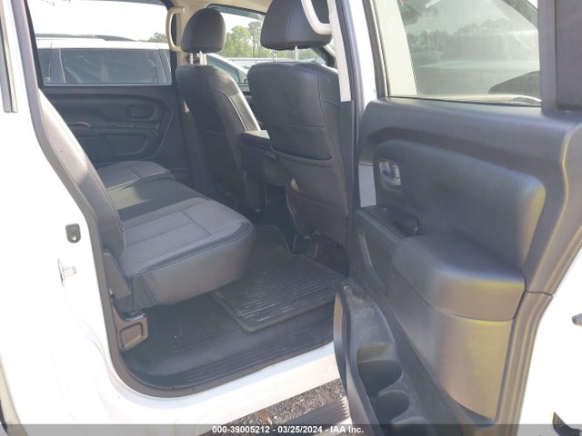 Nissan TITAN S 2019 1N6AA1EK9KN530780 Image 8