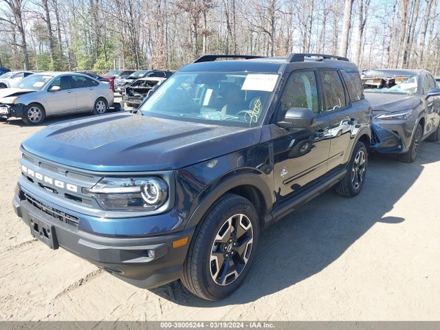 Ford Bronco Sport Outer Banks 2021 3FMCR9C63MRB05494 Image 2