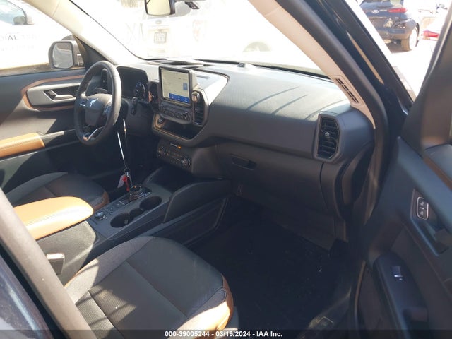 Ford Bronco Sport Outer Banks 2021 3FMCR9C63MRB05494 Image 5