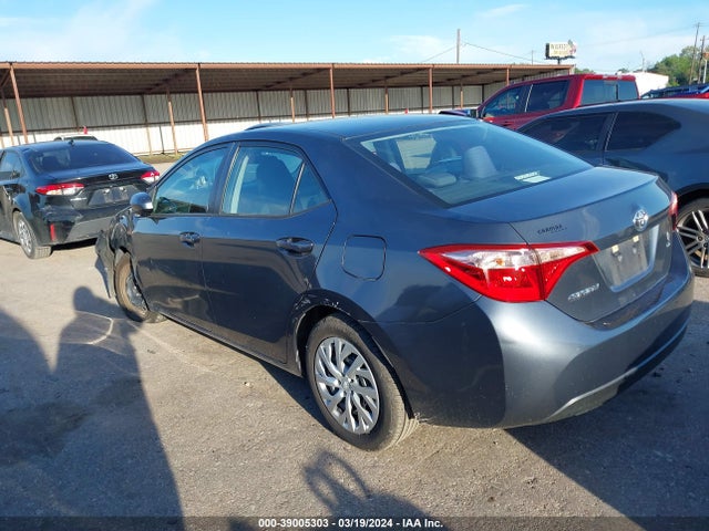 Toyota COROLLA LE 2017 5YFBURHE0HP725617 Image 3