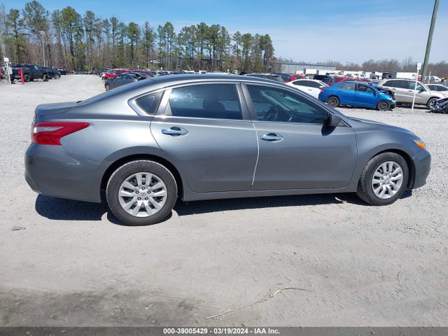 Nissan Altima 2.5 S 2018 1N4AL3APXJC118409 Image 13
