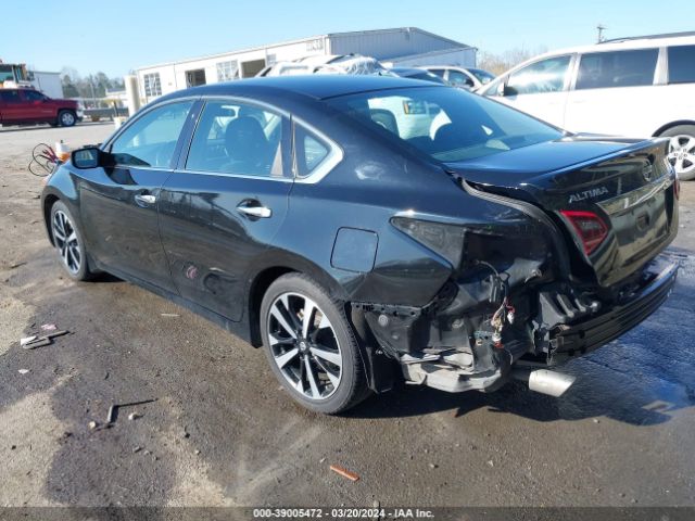 1N4AL3AP2JC153543 Nissan Altima 2.5 Sr
