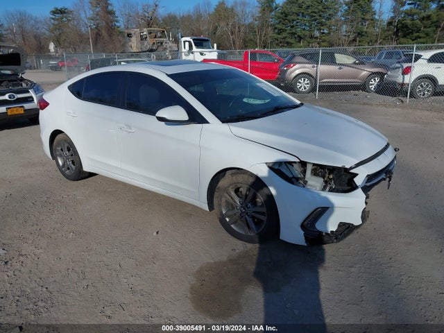 Hyundai Elantra Value Edition 2018 5NPD84LF3JH220626 Image 1