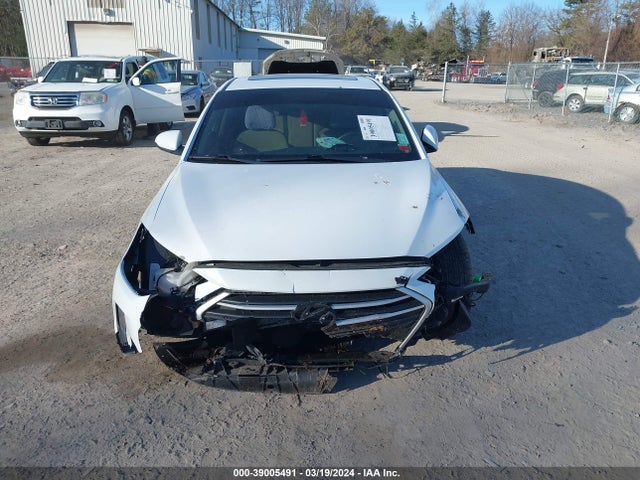 Hyundai Elantra Value Edition 2018 5NPD84LF3JH220626 Image 12