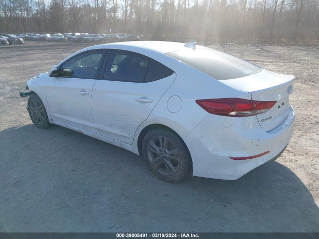 Hyundai Elantra Value Edition 2018 5NPD84LF3JH220626 Image 3