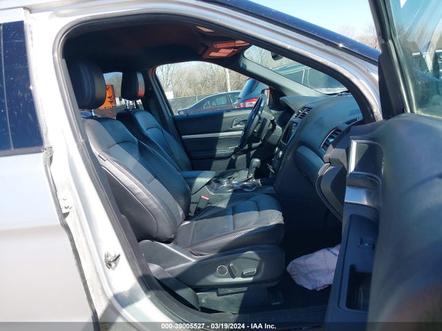 Ford EXPLORER XLT 2018 1FM5K8D82JGC79003 Image 5