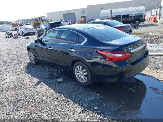 Nissan Altima 2.5 S 2018 1N4AL3AP2JC166440 Image 3