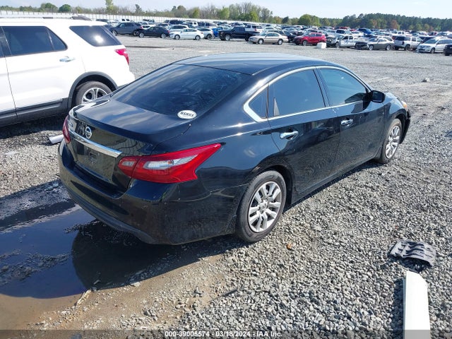 Nissan Altima 2.5 S 2018 1N4AL3AP2JC166440 Image 4