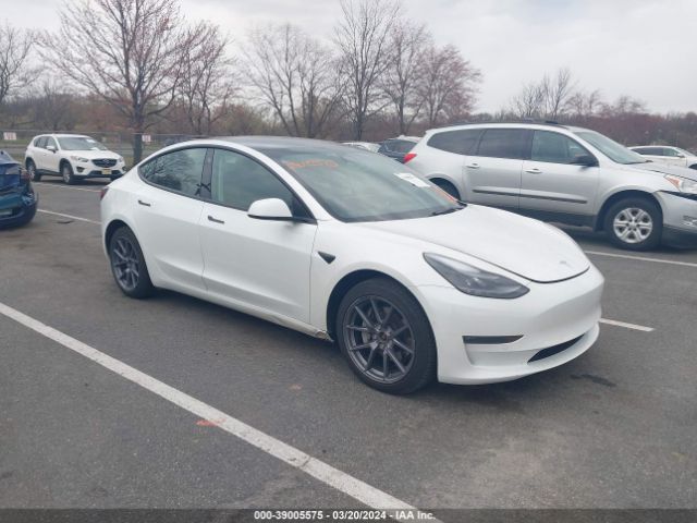 2022 Tesla Model 3 Long Range Dual Motor All-wheel Drive მანქანა იყიდება აუქციონზე, vin: 5YJ3E1EB1NF341219, აუქციონის ნომერი: 39005575