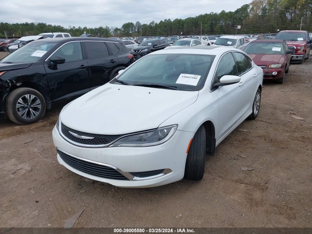 Chrysler 200 Limited Platinum 2017 1C3CCCAB8HN502683 Image 2