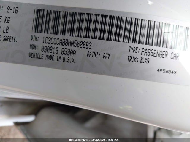 Chrysler 200 Limited Platinum 2017 1C3CCCAB8HN502683 Image 9