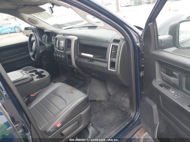 1C6RR7ST0PS547465 RAM 1500 Classic Tradesman  4x4 6'4 Box