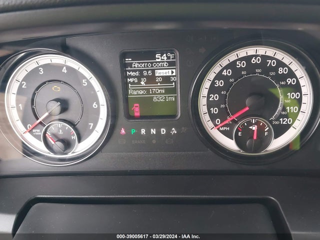 1C6RR7ST0PS547465 RAM 1500 Classic Tradesman  4x4 6'4 Box
