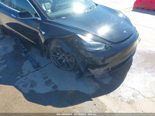 Tesla Model 3 Long Range/mid Range/standard Range/standard Range Plus 2019 5YJ3E1EAXKF395458 Image 6