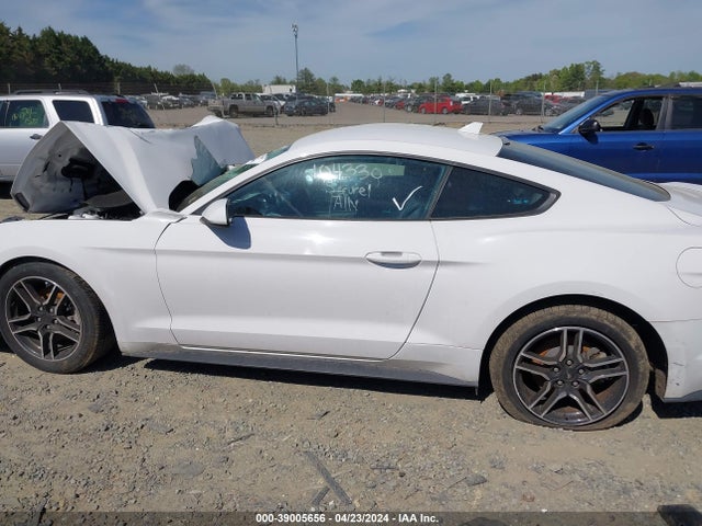 Ford Mustang Ecoboost Premium Fastback 2021 1FA6P8TH7M5104330 Image 13