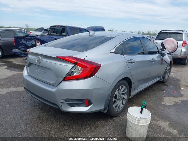 Honda CIVIC EX 2018 2HGFC2F73JH585981 Image 4
