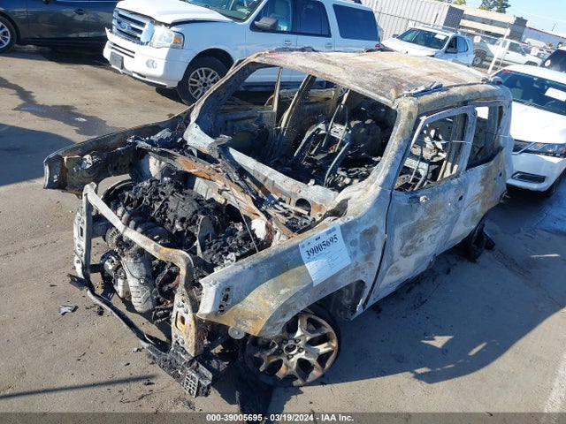 ZACCJABB8JPH56931 Jeep Renegade Latitude Fwd