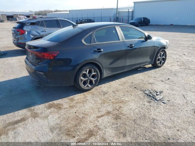 3KPF24ADXKE067163 KIA Forte Lxs