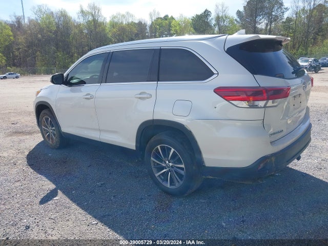 Toyota Highlander Xle 2019 5TDKZRFH1KS552025 Image 3