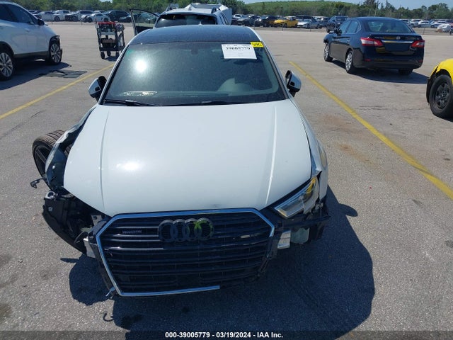 WAUJ8GFFXJ1053489 Audi A3 2.0t Premium/2.0t Tech Premium