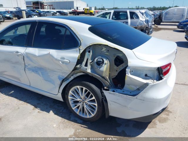4T1B11HK3JU153074 Toyota CAMRY XLE