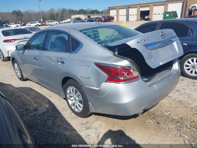 Nissan Altima 2.5 S 2015 1N4AL3AP9FC199782 Image 3