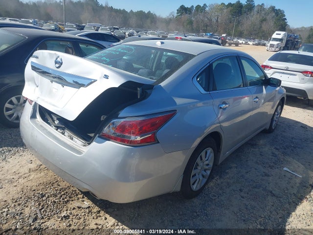 Nissan Altima 2.5 S 2015 1N4AL3AP9FC199782 Image 4