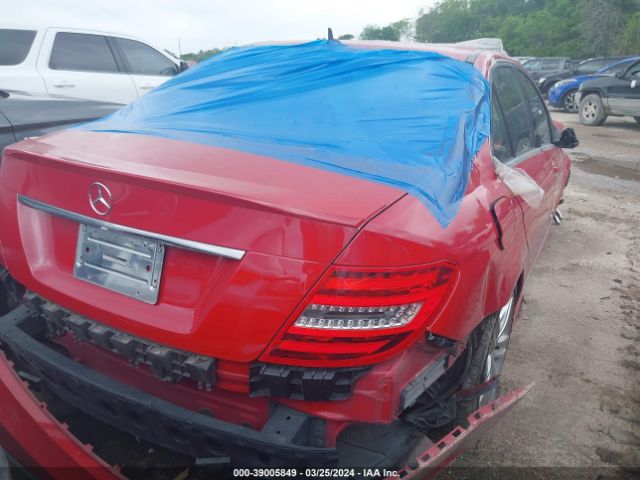 WDDGF4HB8ER320444 Mercedes-Benz C 250 Luxury/sport