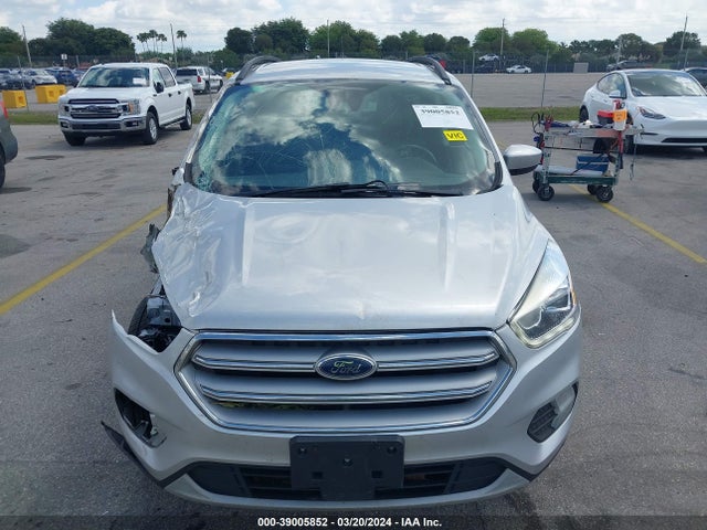 Ford ESCAPE SEL 2018 1FMCU0HD6JUD32717 Image 11