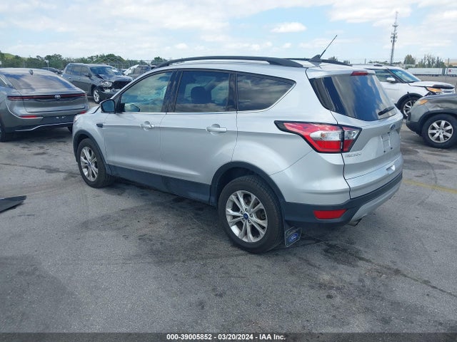 Ford ESCAPE SEL 2018 1FMCU0HD6JUD32717 Image 3