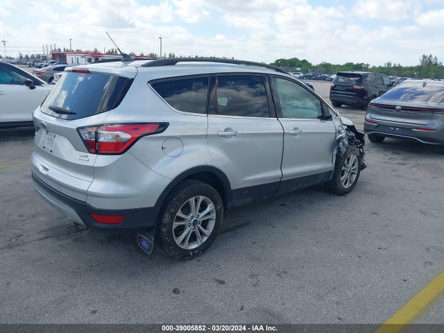 Ford ESCAPE SEL 2018 1FMCU0HD6JUD32717 Image 4