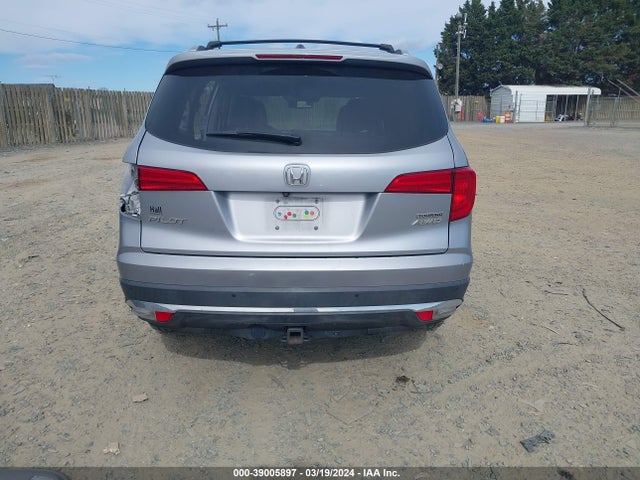 Honda Pilot Touring 2016 5FNYF6H90GB021823 Image 17