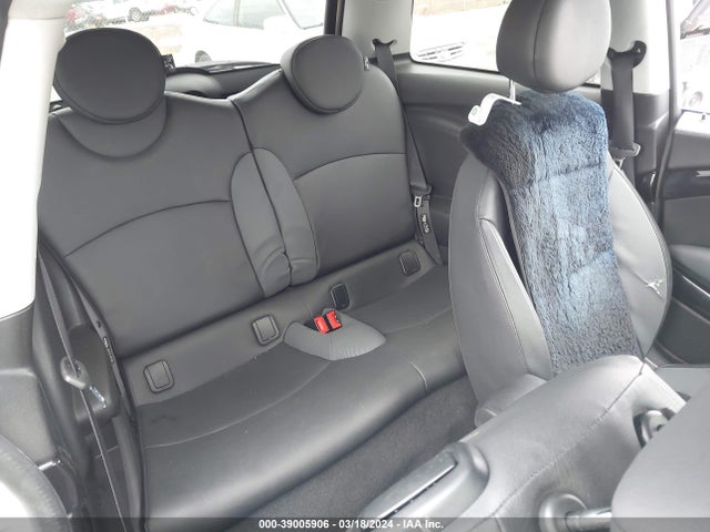 2010 MINI COOPER S WMWMF7C5XATW89154 Photo 7