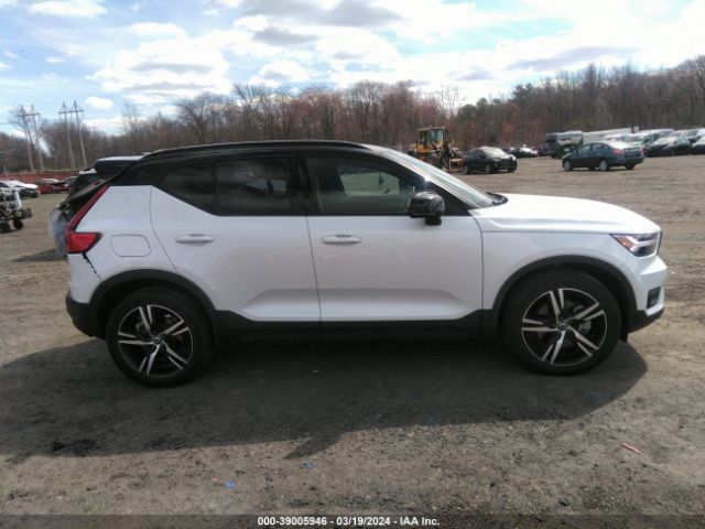 YV4162UM5M2459737 Volvo Xc40 T5 R-design